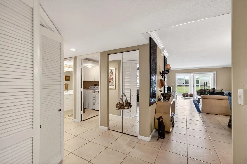 5952 Regal Glen Drive Boynton Beach FL 33437