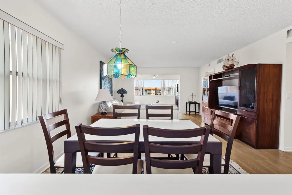 9861 Sunrise Lakes Boulevard Sunrise FL 33322