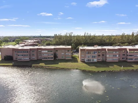 9861 Sunrise Lakes Boulevard Sunrise FL 33322