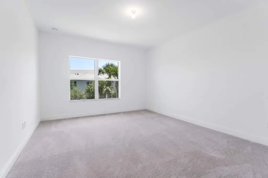 552 Sanderling Circle Deerfield Beach FL 33442