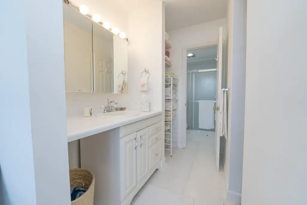 336 Golfview Road North Palm Beach FL 33408
