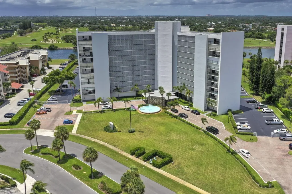 336 Golfview Road North Palm Beach FL 33408