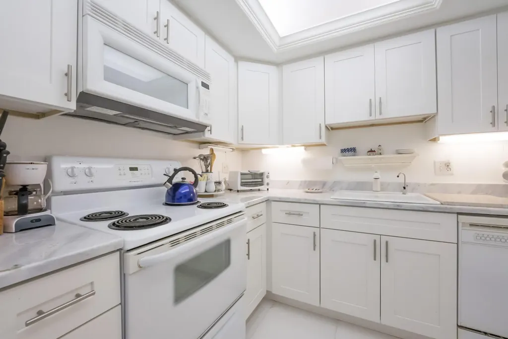 336 Golfview Road North Palm Beach FL 33408