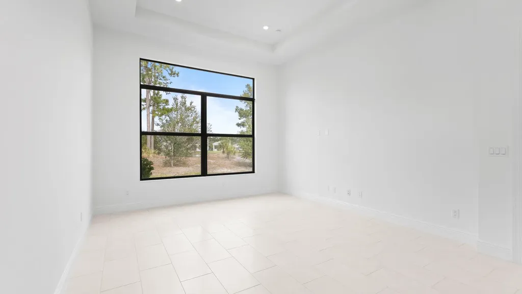 375 SE Via Sangro Port St Lucie FL 34952