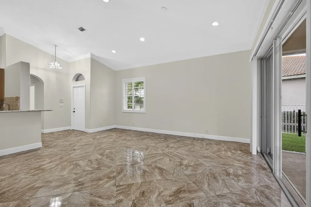 2675 Pyes Harbour West Palm Beach FL 33411