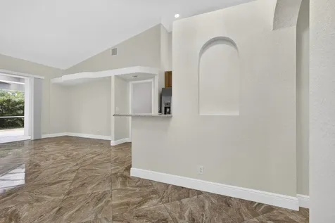 2675 Pyes Harbour West Palm Beach FL 33411
