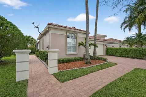 2675 Pyes Harbour West Palm Beach FL 33411
