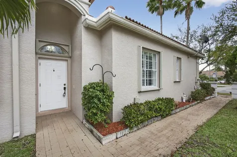 2675 Pyes Harbour West Palm Beach FL 33411