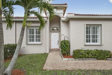 2675 Pyes Harbour West Palm Beach FL 33411
