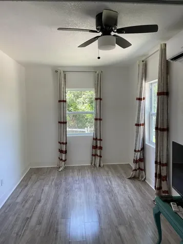 1706 N 15th Street Fort Pierce FL 34950