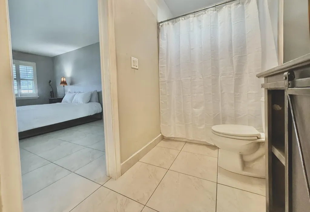 220 Country Lane Boynton Beach FL 33435