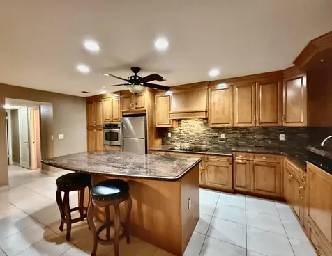 220 Country Lane Boynton Beach FL 33435