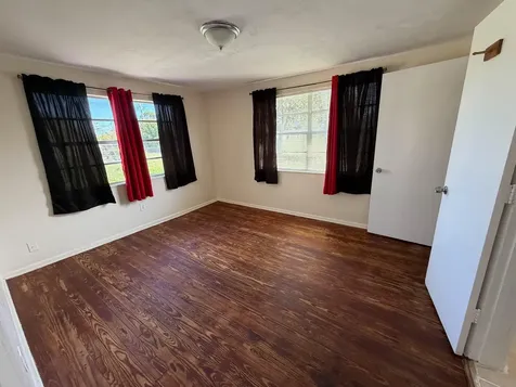 2250 NW 27th Street Oakland Park FL 33311