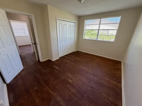 2250 NW 27th Street Oakland Park FL 33311
