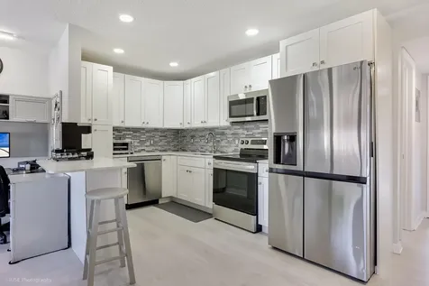 94 Hastings F West Palm Beach FL 33417