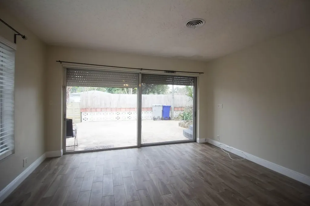 909 NE 12th Avenue Pompano Beach FL 33060