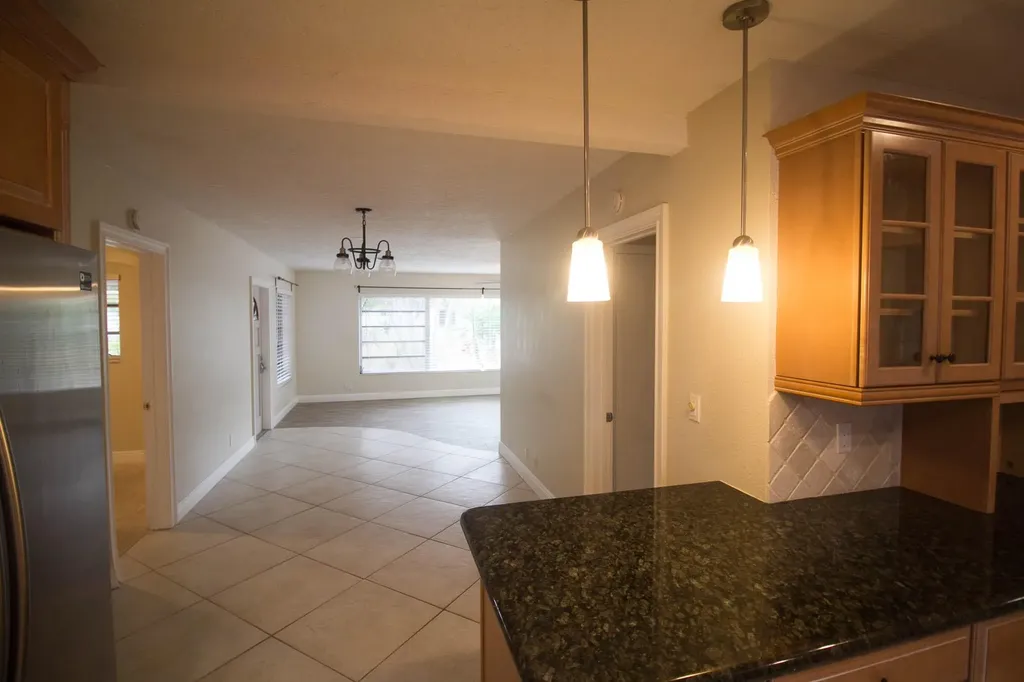 909 NE 12th Avenue Pompano Beach FL 33060