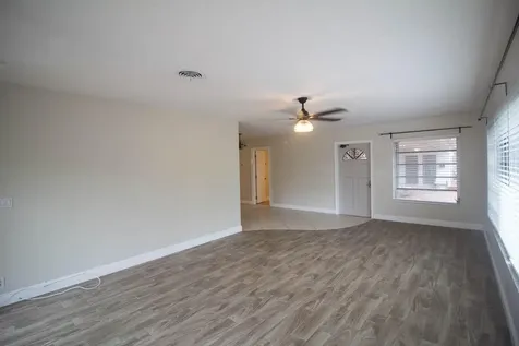 909 NE 12th Avenue Pompano Beach FL 33060