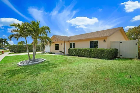 1481 Wyndcliff Drive Wellington FL 33414