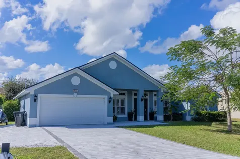 2118 SE Broward Terrace Port St Lucie FL 34952
