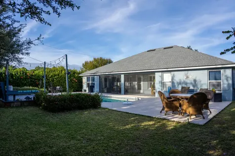 2118 SE Broward Terrace Port St Lucie FL 34952