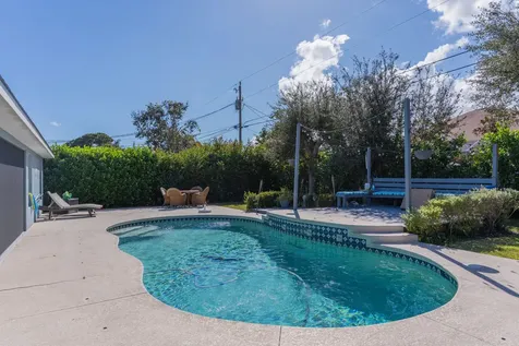 2118 SE Broward Terrace Port St Lucie FL 34952