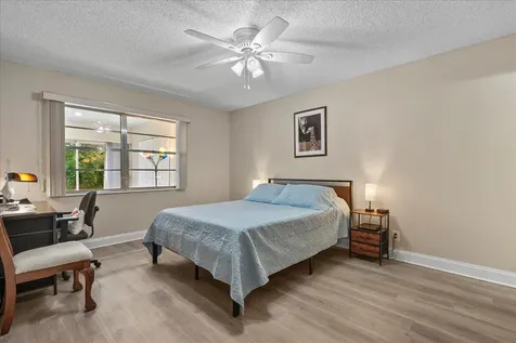 162 Lake Susan Lane West Palm Beach FL 33411