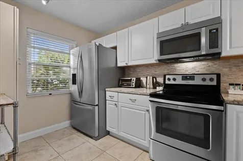 162 Lake Susan Lane West Palm Beach FL 33411