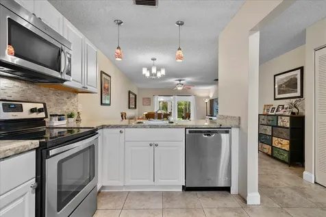 162 Lake Susan Lane West Palm Beach FL 33411