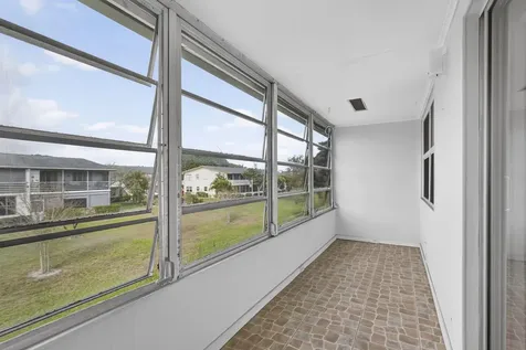 155 Windsor G West Palm Beach FL 33417