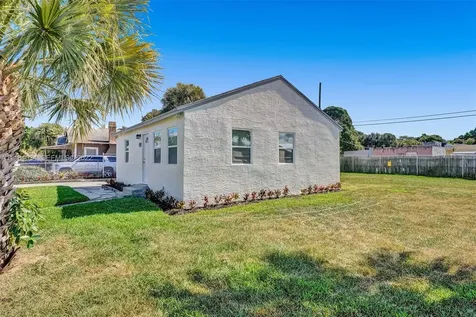 640 52nd Street West Palm Beach FL 33407