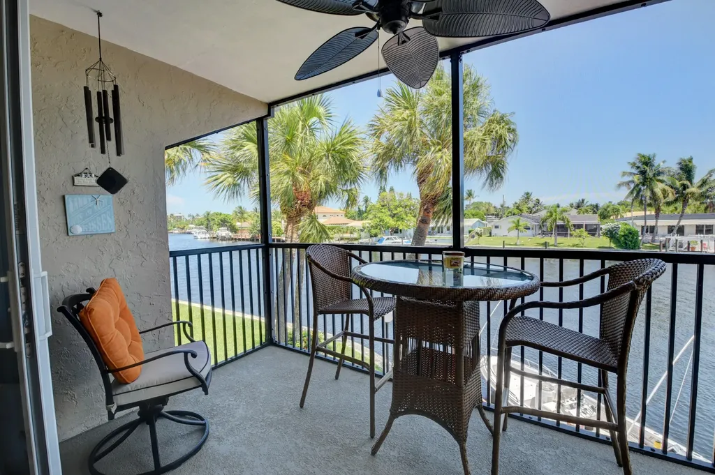 19 Royal Palm Way Boca Raton FL 33432