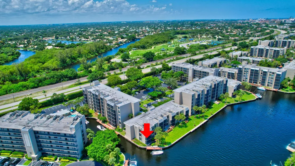 19 Royal Palm Way Boca Raton FL 33432