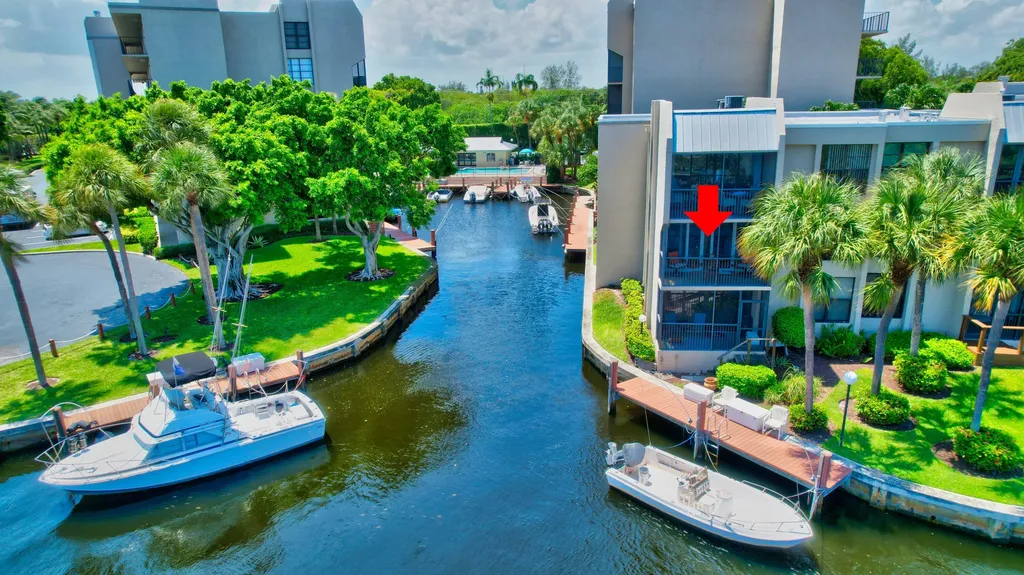 19 Royal Palm Way Boca Raton FL 33432