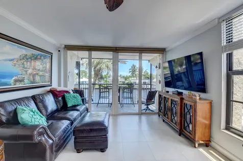 19 Royal Palm Way Boca Raton FL 33432