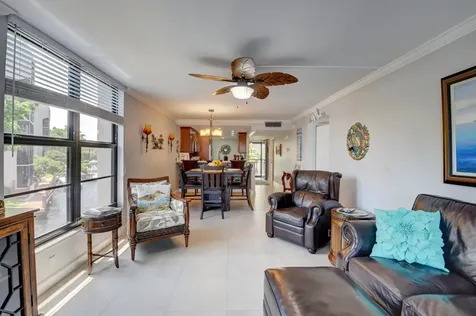 19 Royal Palm Way Boca Raton FL 33432