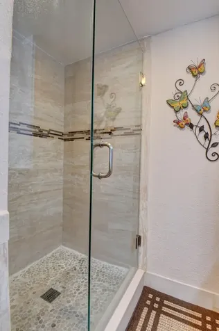 19 Royal Palm Way Boca Raton FL 33432