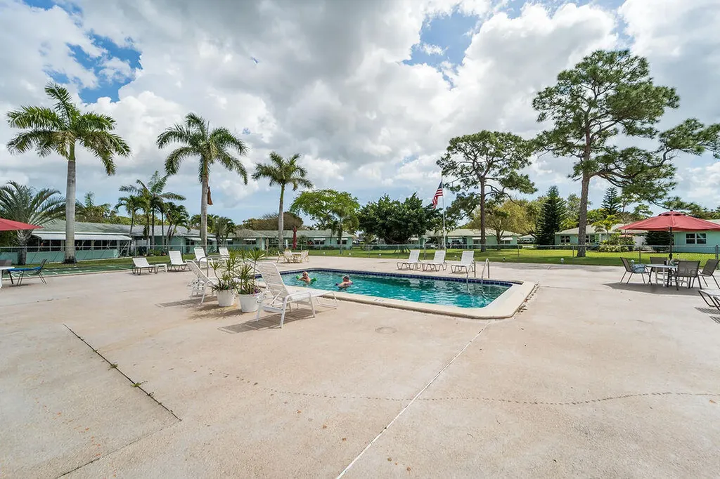 622 Hummingbird Lane Delray Beach FL 33445