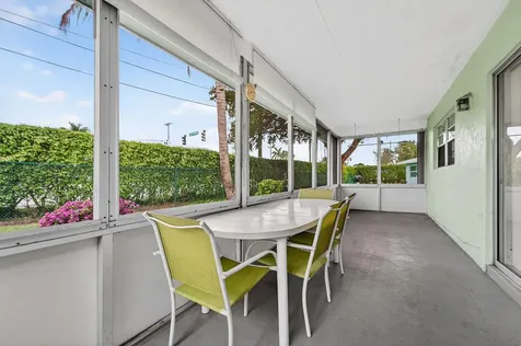 622 Hummingbird Lane Delray Beach FL 33445