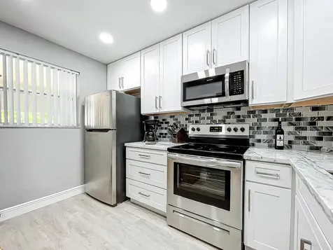 133 Lake Evelyn Drive West Palm Beach FL 33411