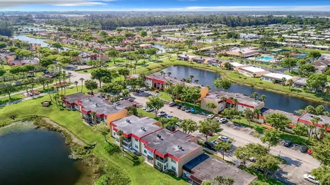 133 Lake Evelyn Drive West Palm Beach FL 33411