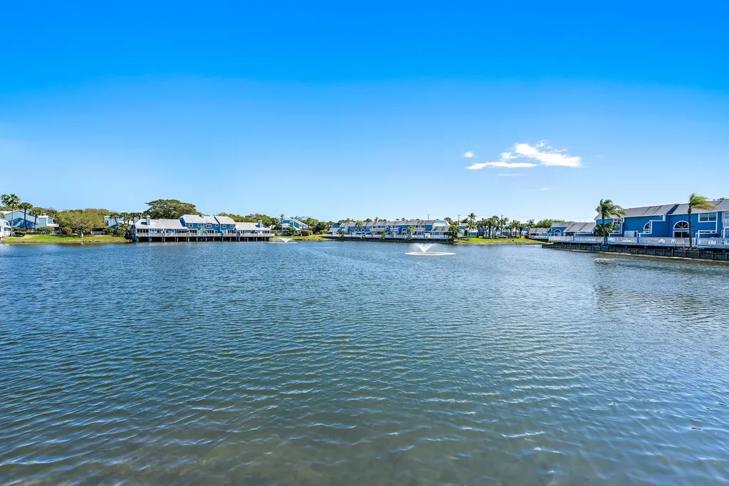 1217 Ocean Dunes Circle Jupiter FL 33477