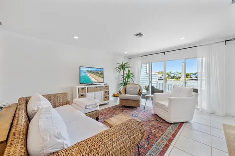 1217 Ocean Dunes Circle Jupiter FL 33477