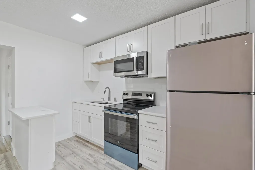 662 Granada Street Fort Pierce FL 34949