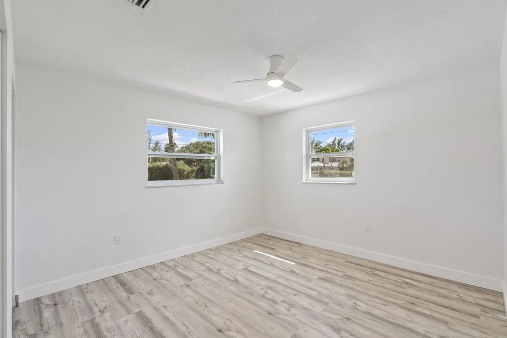 662 Granada Street Fort Pierce FL 34949
