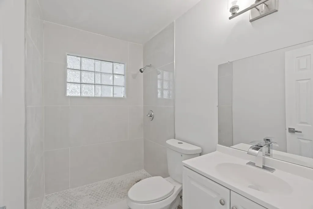 662 Granada Street Fort Pierce FL 34949