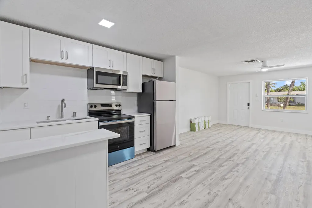662 Granada Street Fort Pierce FL 34949