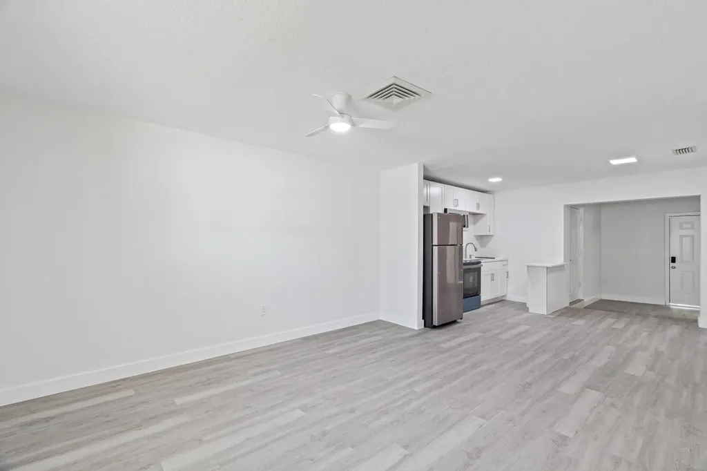 662 Granada Street Fort Pierce FL 34949