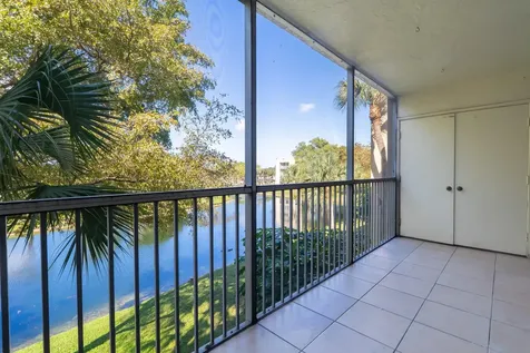 3121 NW 47th Terrace Lauderdale Lakes FL 33319
