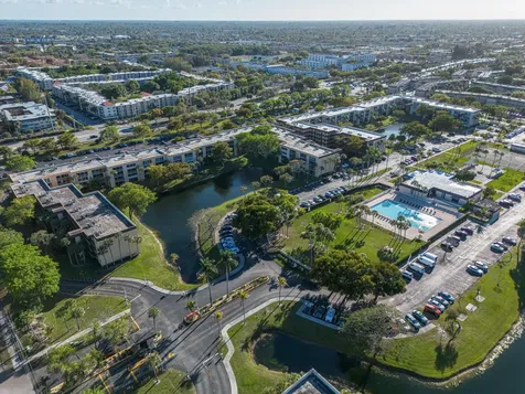 3121 NW 47th Terrace Lauderdale Lakes FL 33319